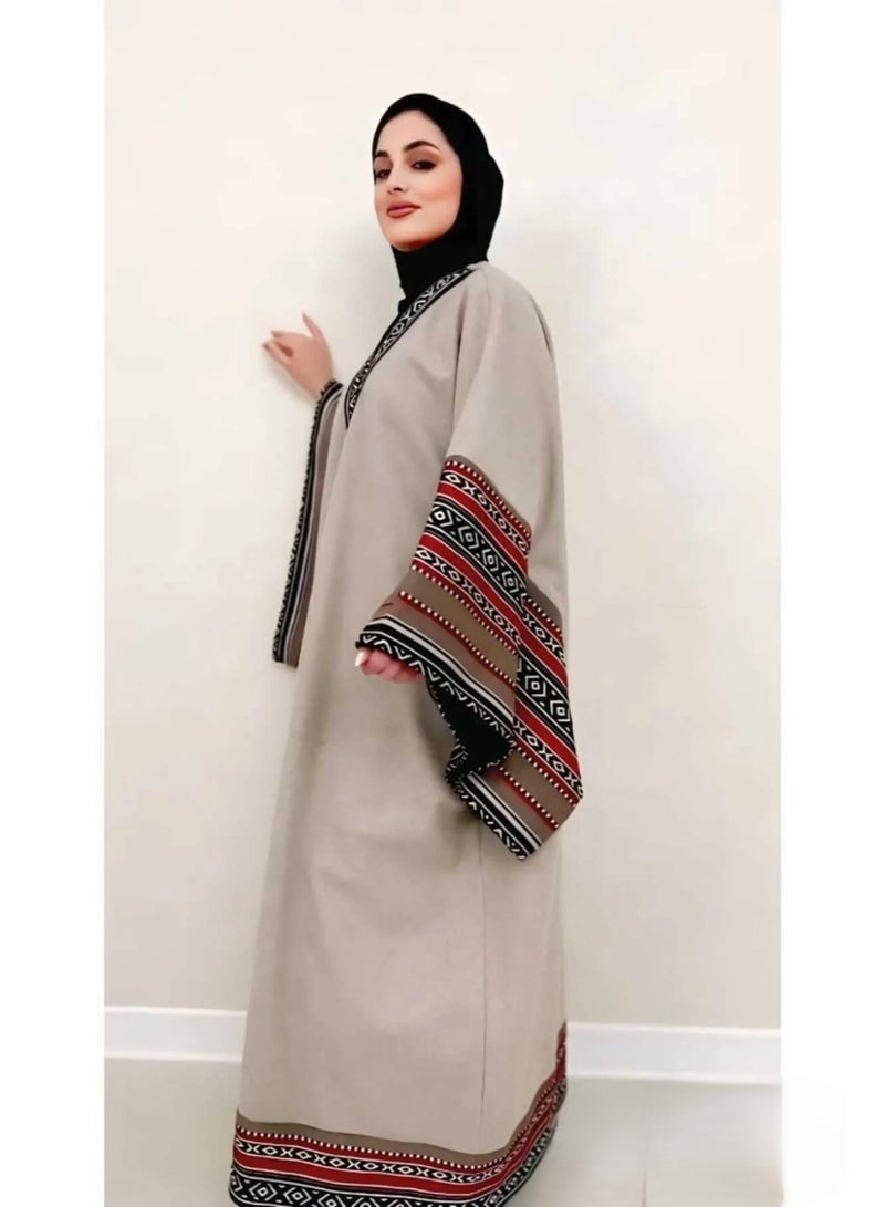 Aram High-quality women's shirt decorated with embroidery